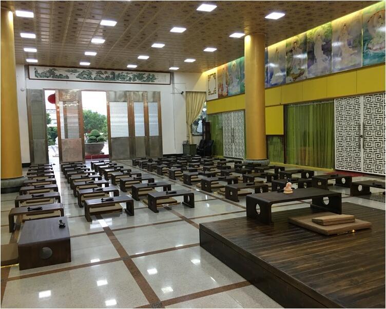 Table Cho (3 couleurs)