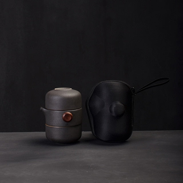 Théière avec 2 Tasses à Thé et Set de Voyage Hitomi (4 couleurs)