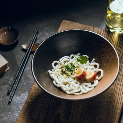 Bol à ramen Hakata avec udon et baguettes