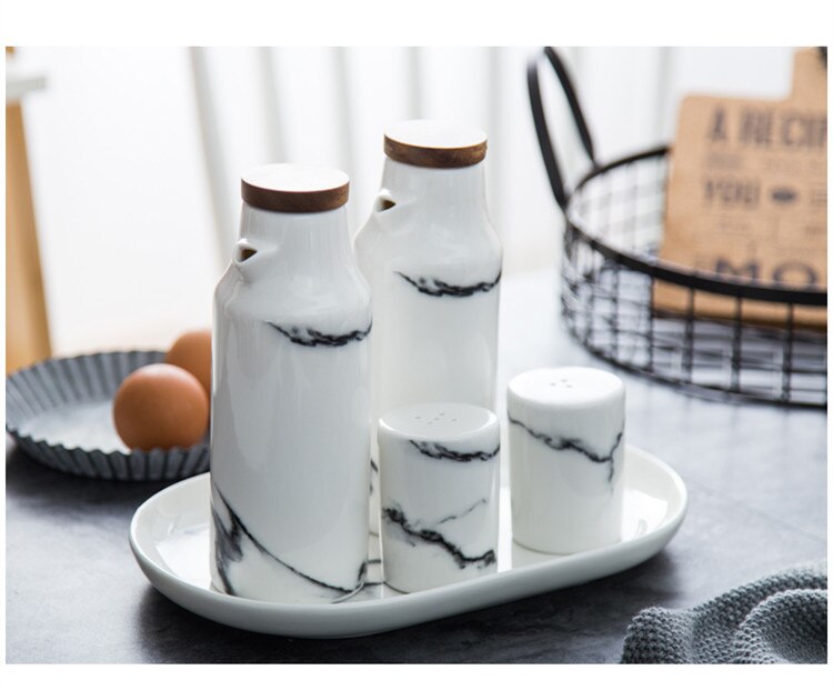 Ensemble Distributeur de Sauce Motohasunuma