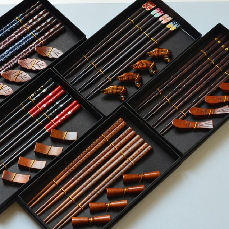 Lot de 4 Paires de Baguettes et Porte Baguettes Kuyac